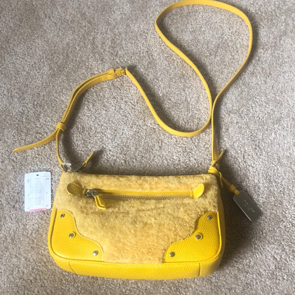 (NWT) Yellow Over the shoulder Coach Bag
